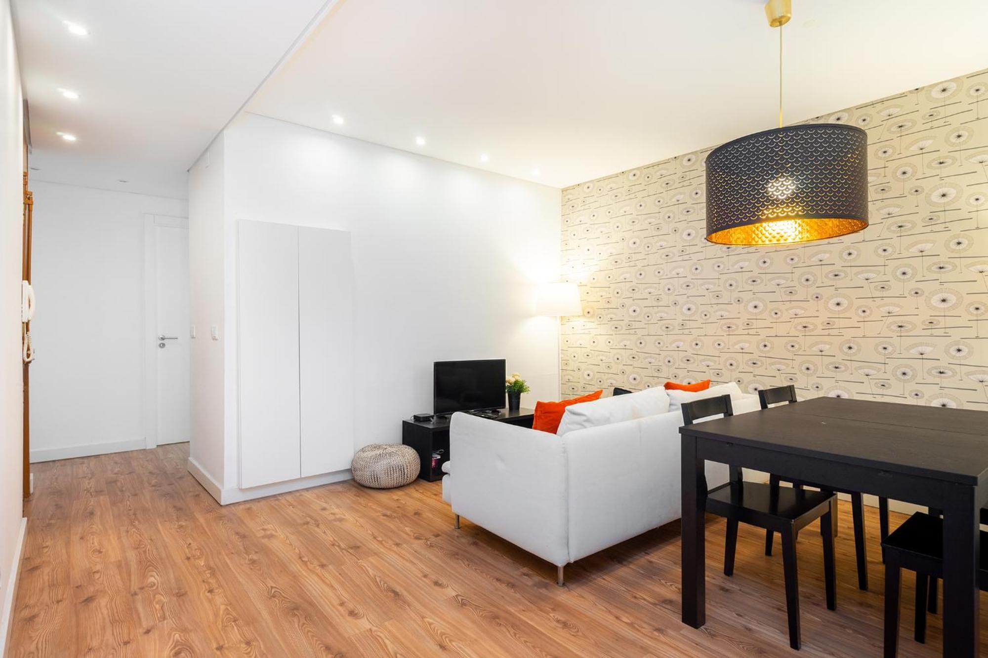 Whome Oasis Extravaganza: Lisbon's Supreme Retreat Lisbon